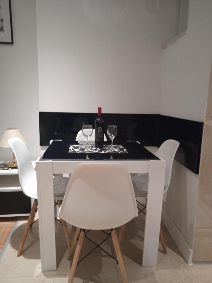 Ducic Apartment Требинье Экстерьер фото
