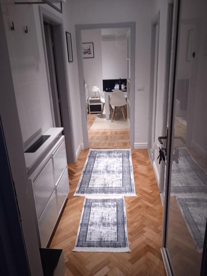 Ducic Apartment Требинье Экстерьер фото